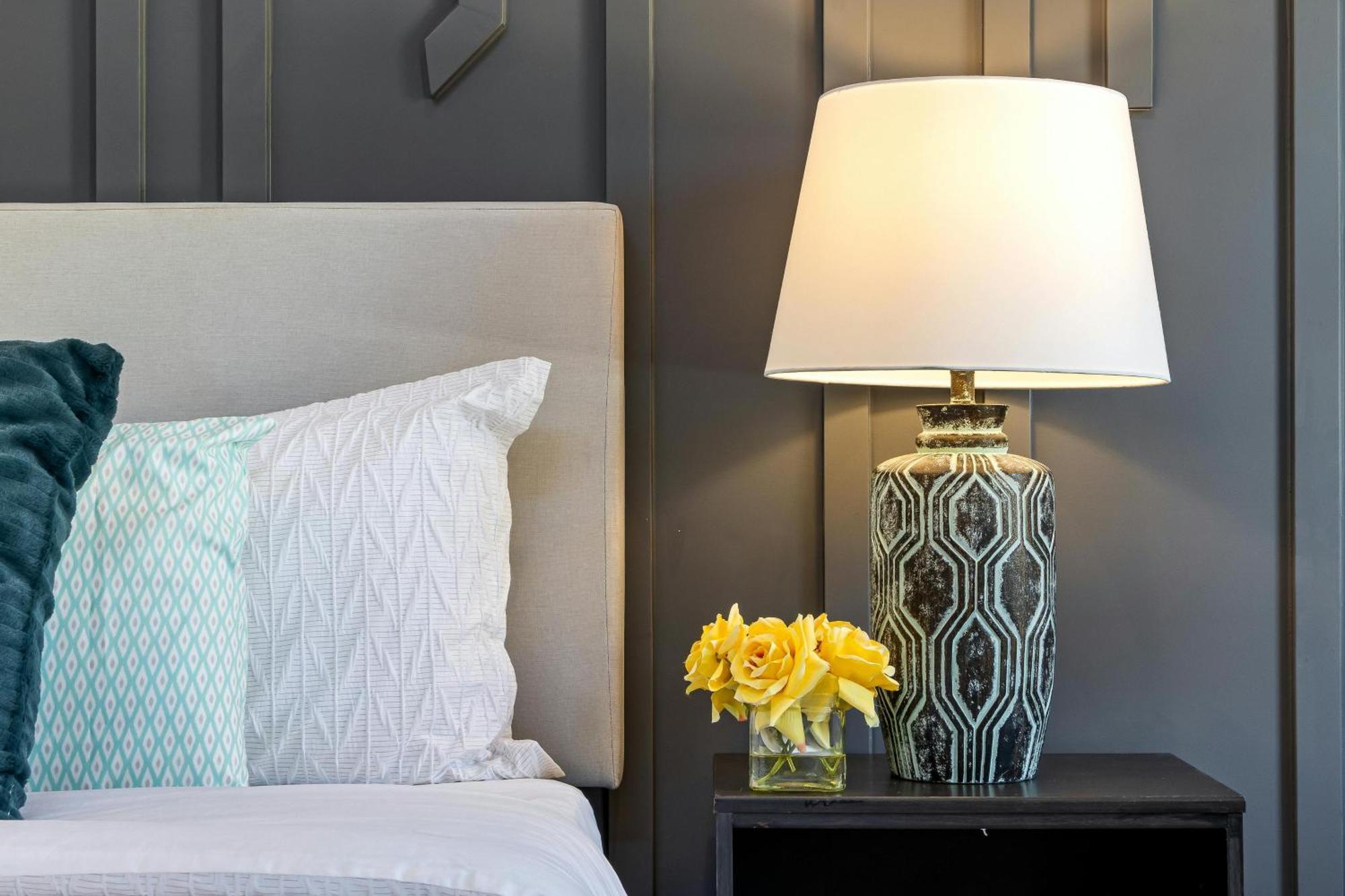 Master Bedroom With Ensuite لُكَن المظهر الخارجي الصورة
